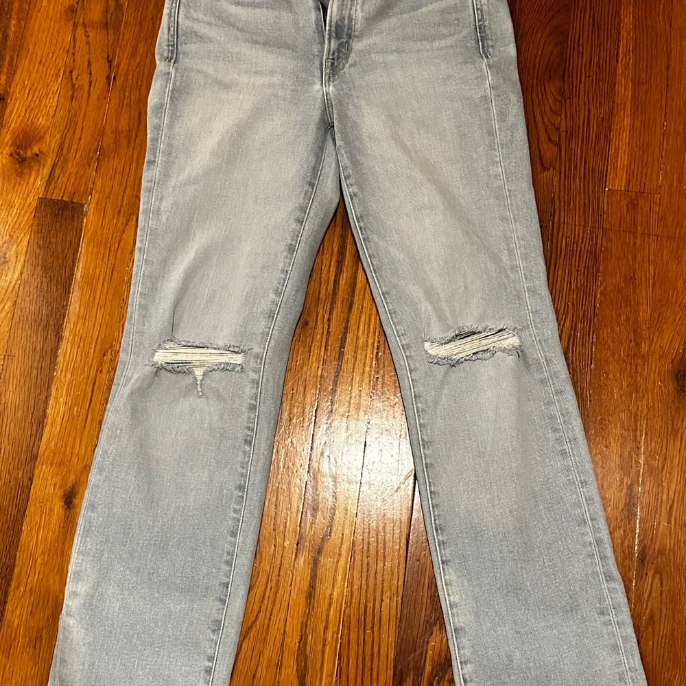 AYR light wash jeans with Distressed Details size 26 short